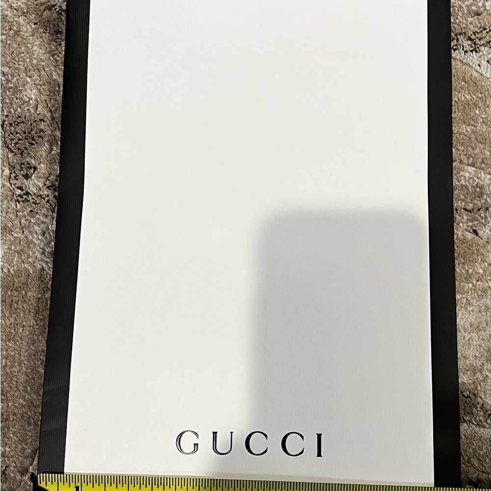 Gucci Medium Shopping Bag - Picture 2 of 3
